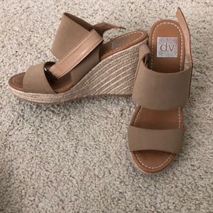 Dolce vita wedges